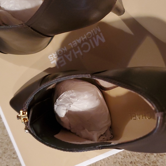 MK booties - Picture 9 of 13